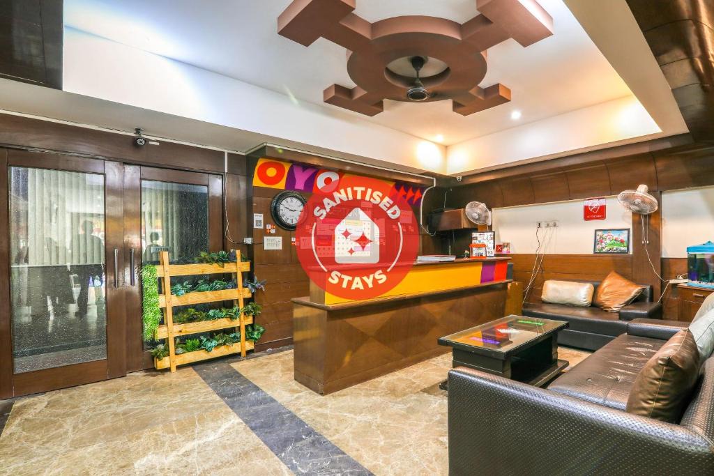 Oyo Hotel | Sector-12A
