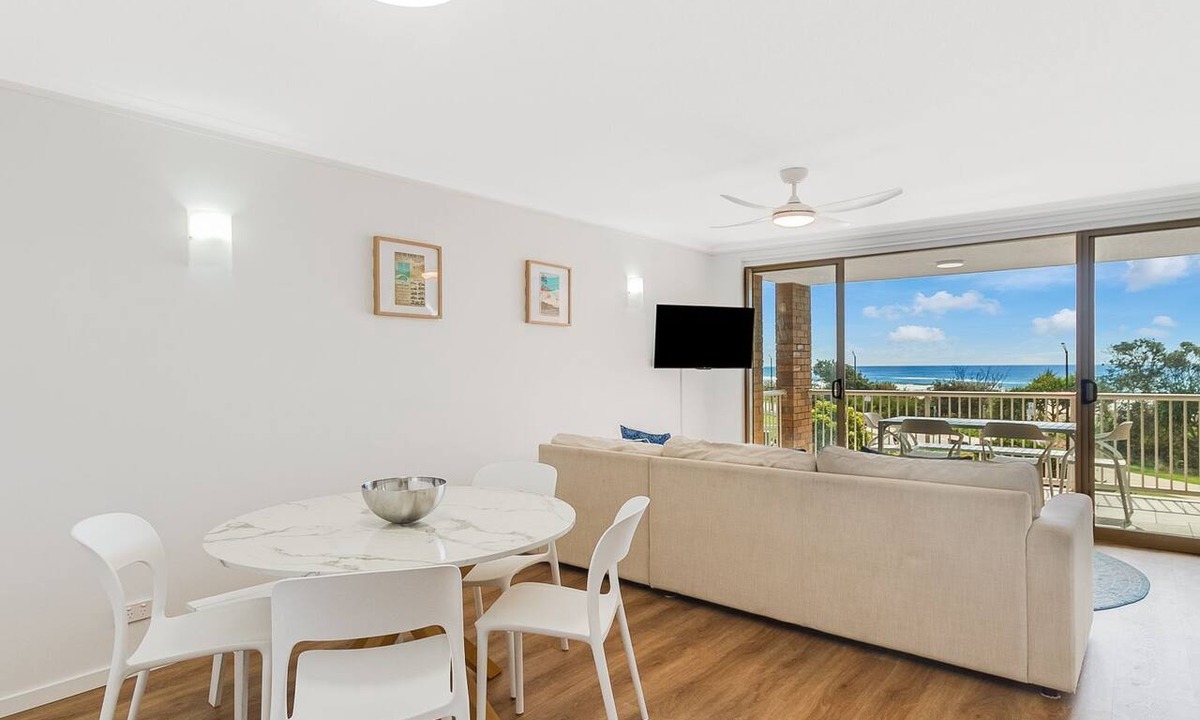 Tugun Apartment | Pacific Gables 8 - Absolute Beachfront Tugun - Min. 3 Night Stays!