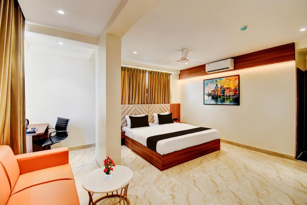 Kharabwadi Hotel | Palette Hotel Chakan K9