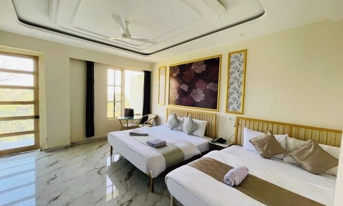Dhaliara Hotel | Paradise Woodland Resort Chintpurni