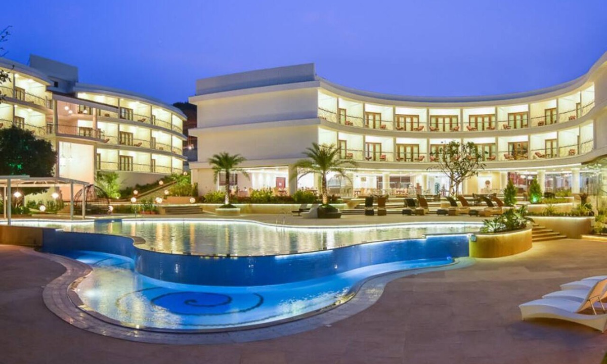 Arpora Hotel | Park Regis Goa