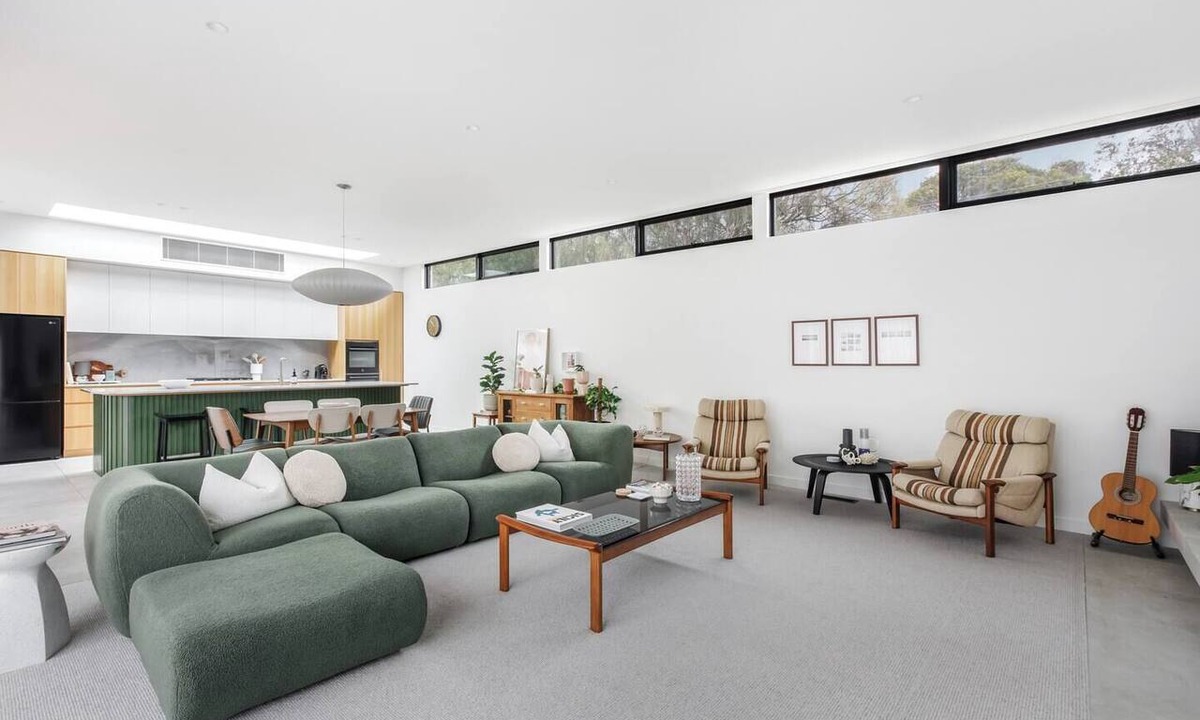 Rosebud House | Pavilion Verde Designer Retreat near Rosebud Beach