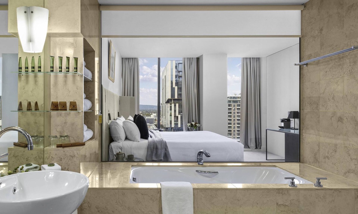 Adelaide Central Business District Hotel | Peppers Waymouth Adelaide