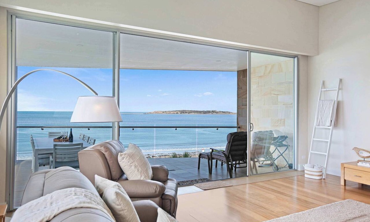 McCracken House | Platform 39, Front Row Ocean Views & Beach Access