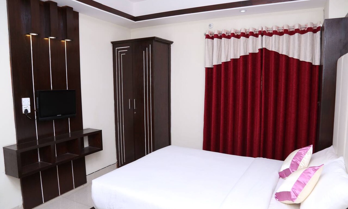 Uttara Hotel | Platinum Hotel Ltd