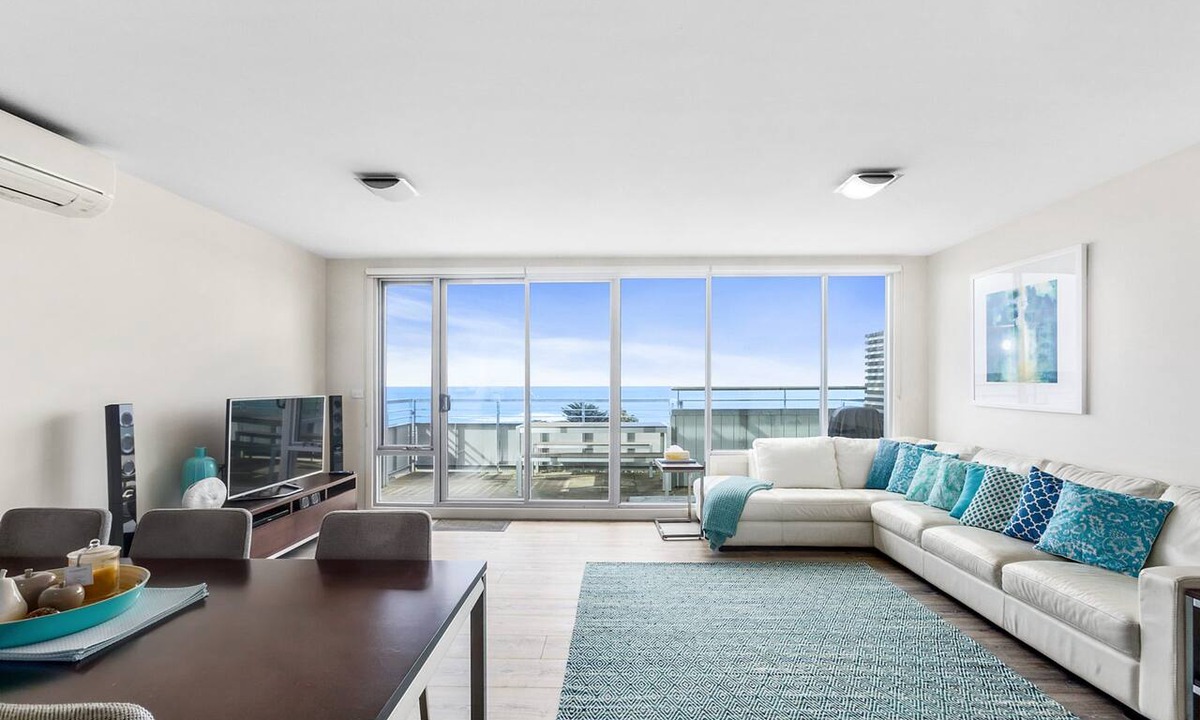 Lorne Apartment | Point Grey Apartment 13