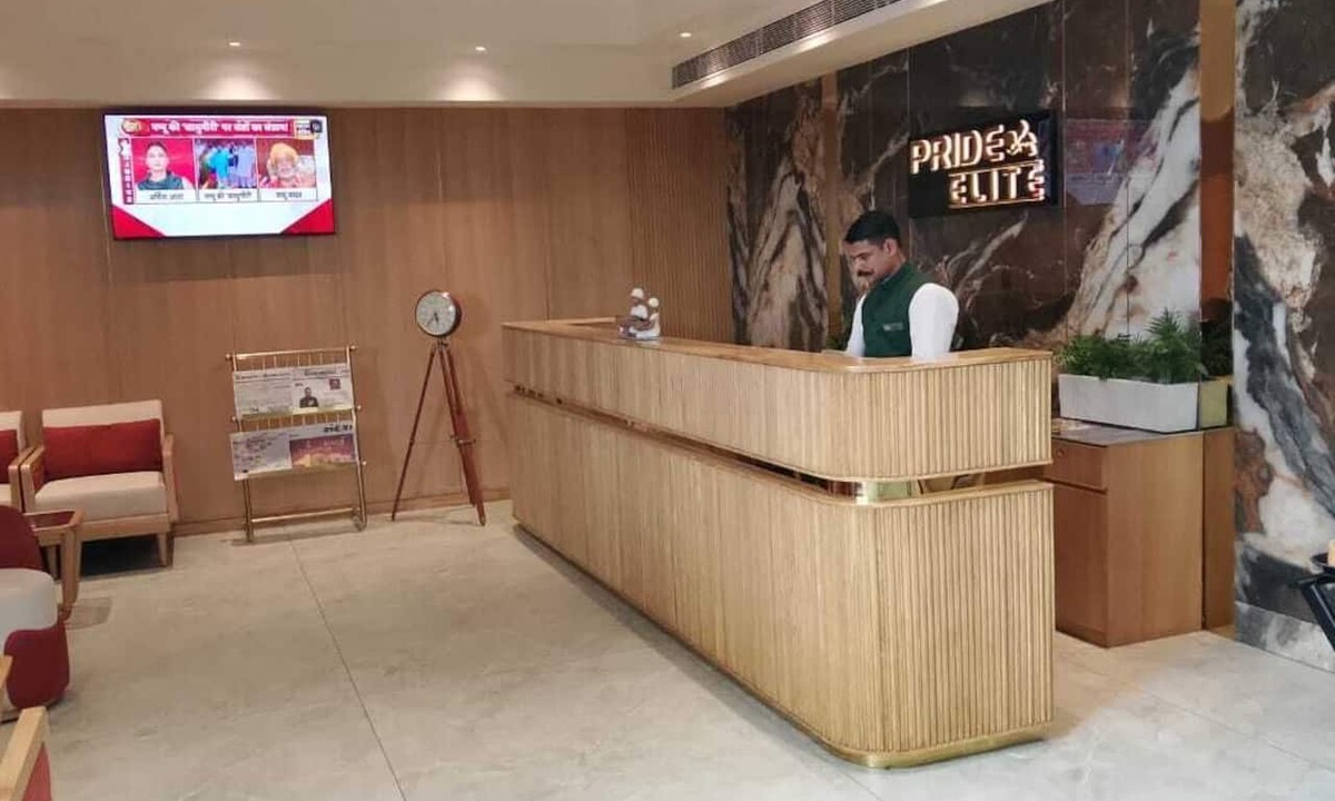 Prantij Hotel | Pride Elite Himmatnagar