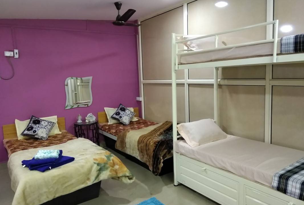 Goregaon West Resort | Private room ∙ 6 guests