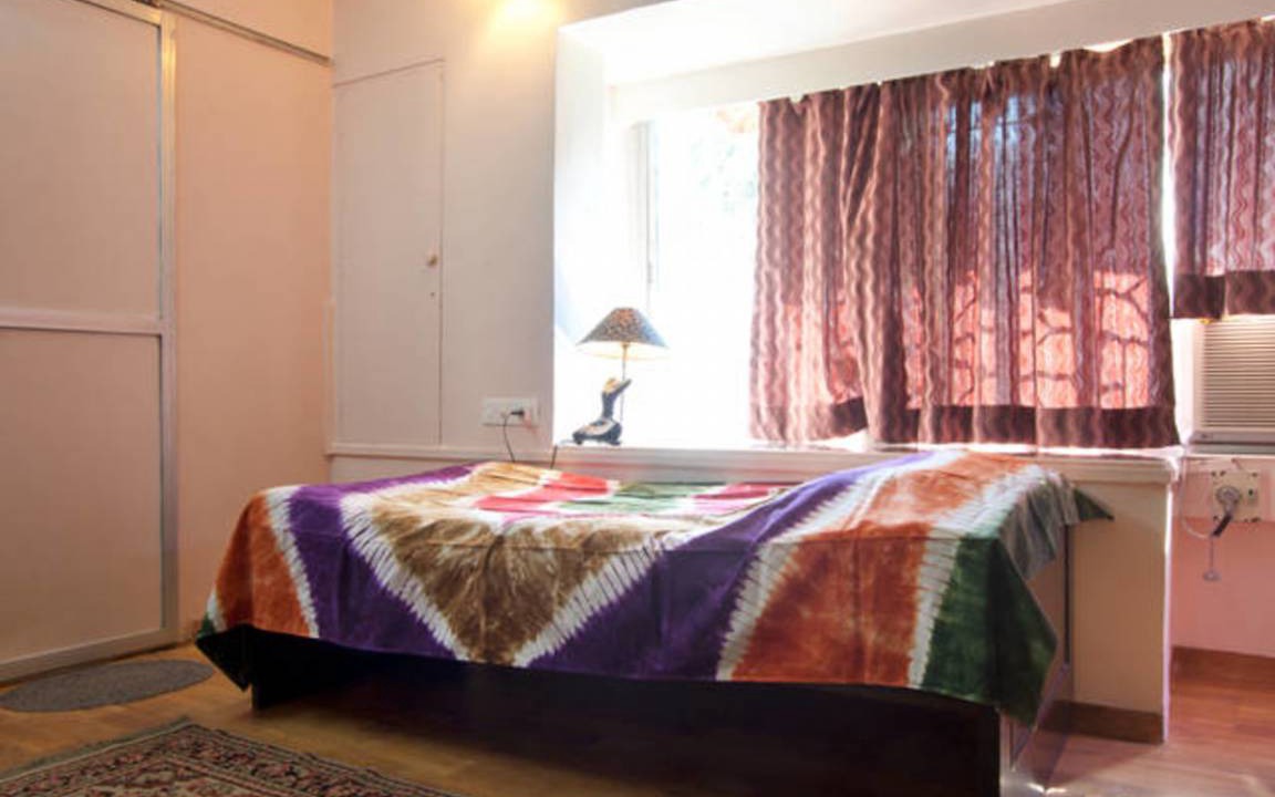 Goregaon East Resort | Private room ∙ 1 guest