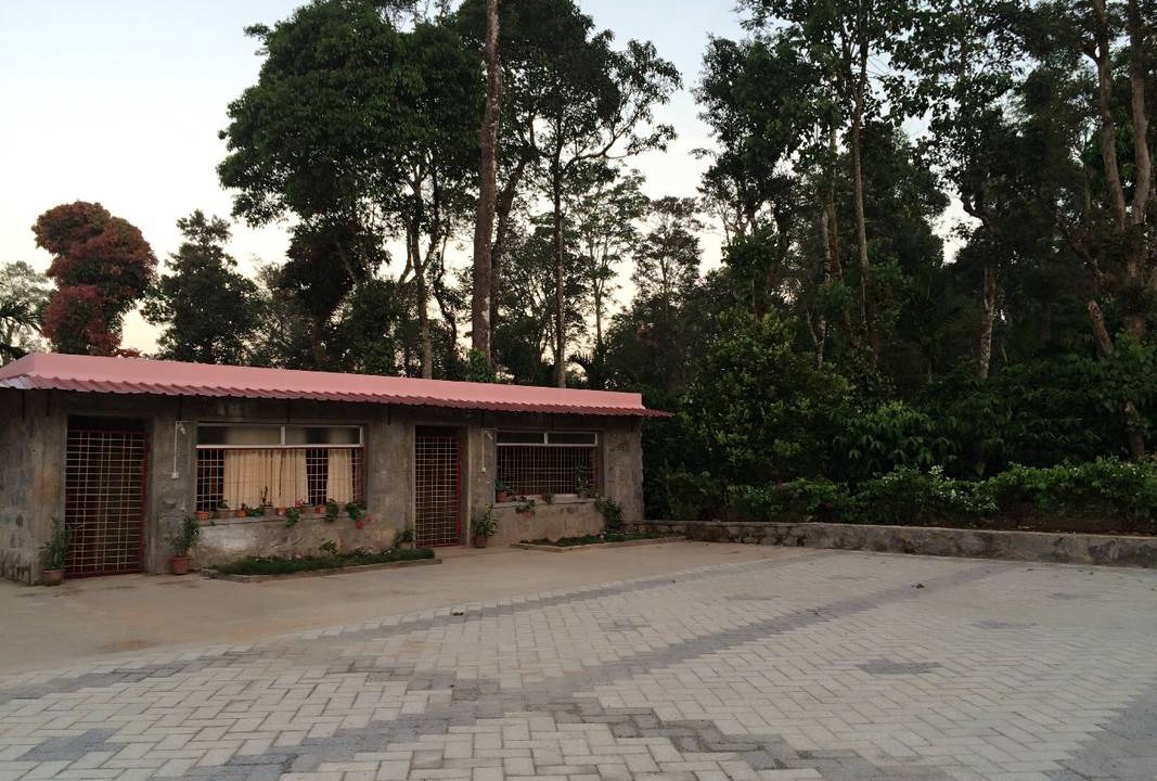 Virajpet Resort | Private room ∙ 4 guests