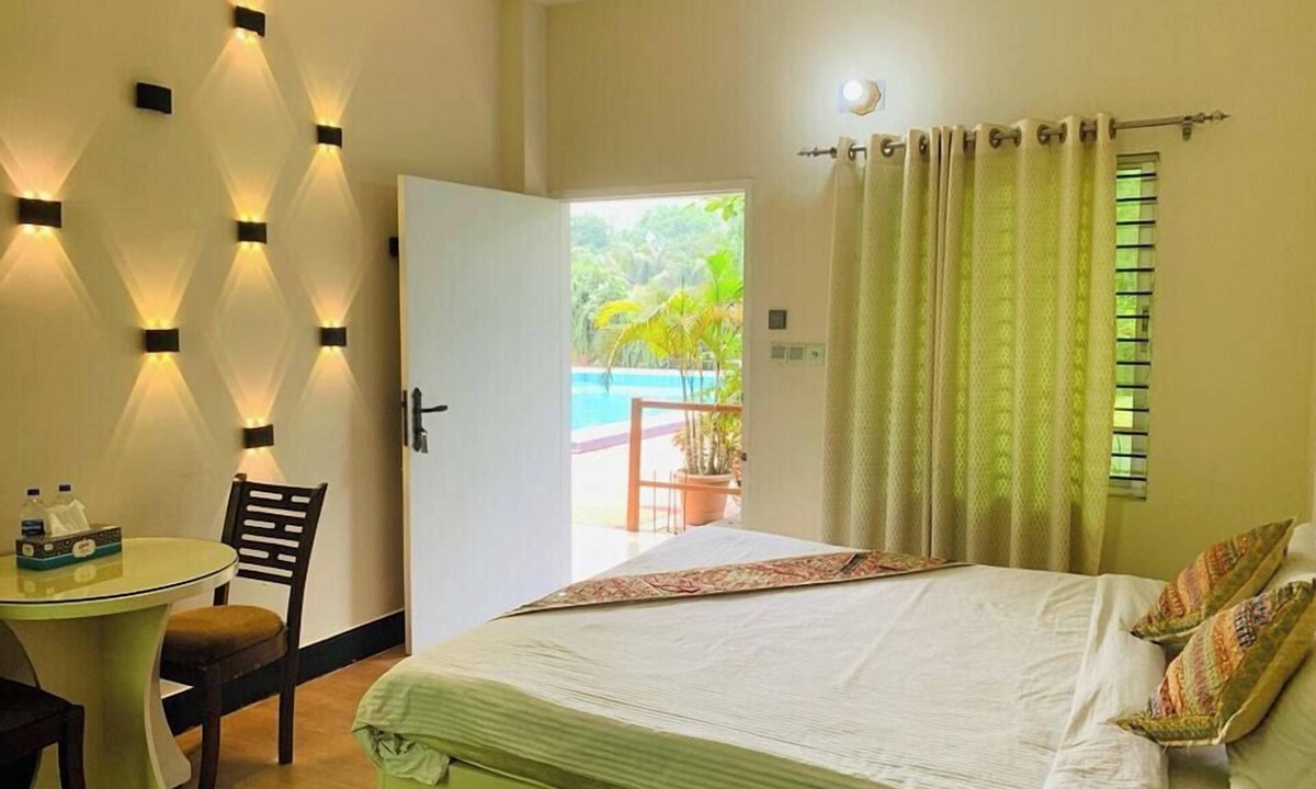 Dhaka Division Hotel | Purbachal Nijhum Polli Resort