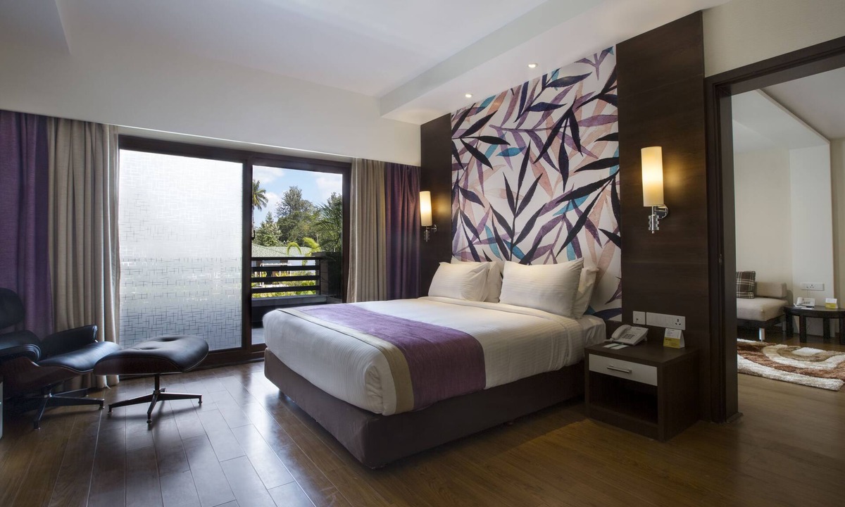 Kushalnagar Hotel | Purple Palms Resort & Spa