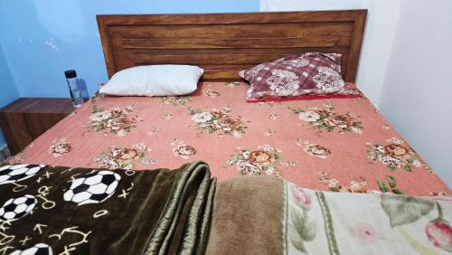 Shri Madhopur House | Radha Rani Guest House
