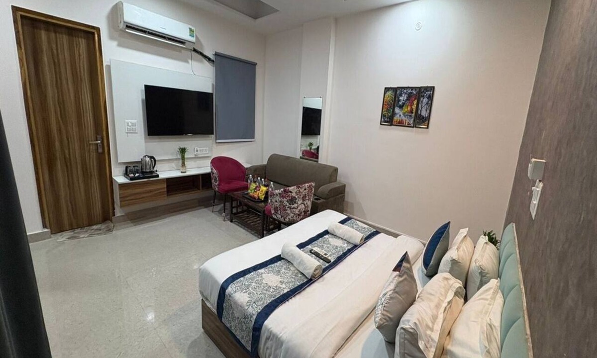 Noida Hotel | Radiant Blu Hotel