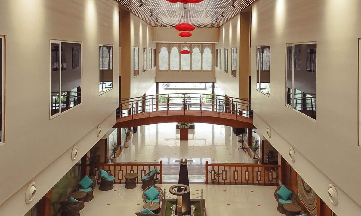 Bhuj Hotel | Ramee The Srinivas Palace