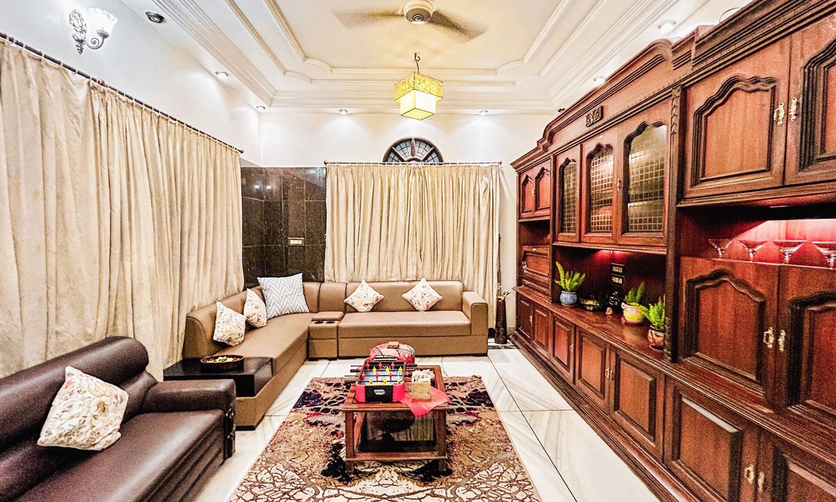 Koramangala 4th Block Villa | Regal Sapphire 5BHK Spacez Villa