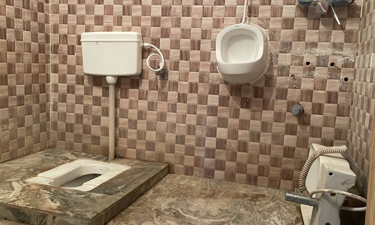 Deoghar House | Room in a Home. 10 Minutes to the Baba Baidhyanath Temple