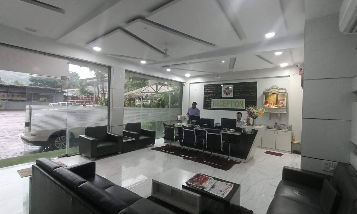 Sasunavghar Hotel | Royal Garden Resort