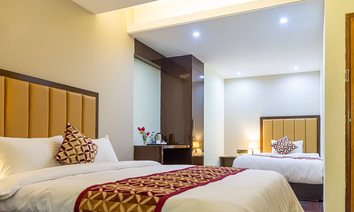 Dhaka Hotel | Royal Inn Dhaka