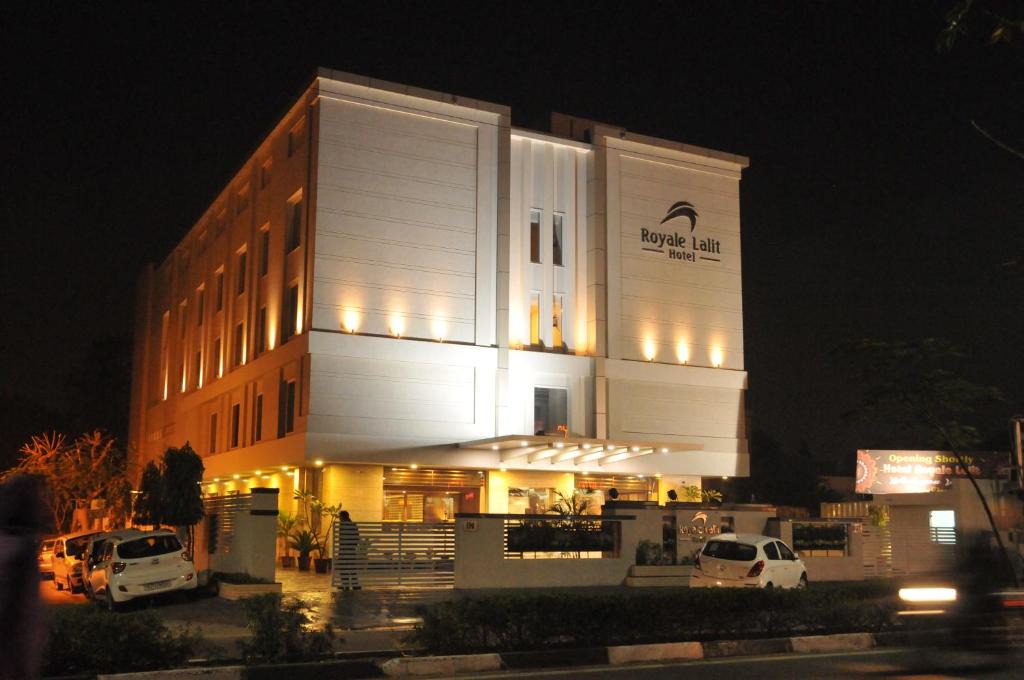 Vaishali Nagar Hotel | Royale Lalit Hotel Jaipur