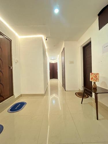 Kanjirappally Hotel | Sabari Stay