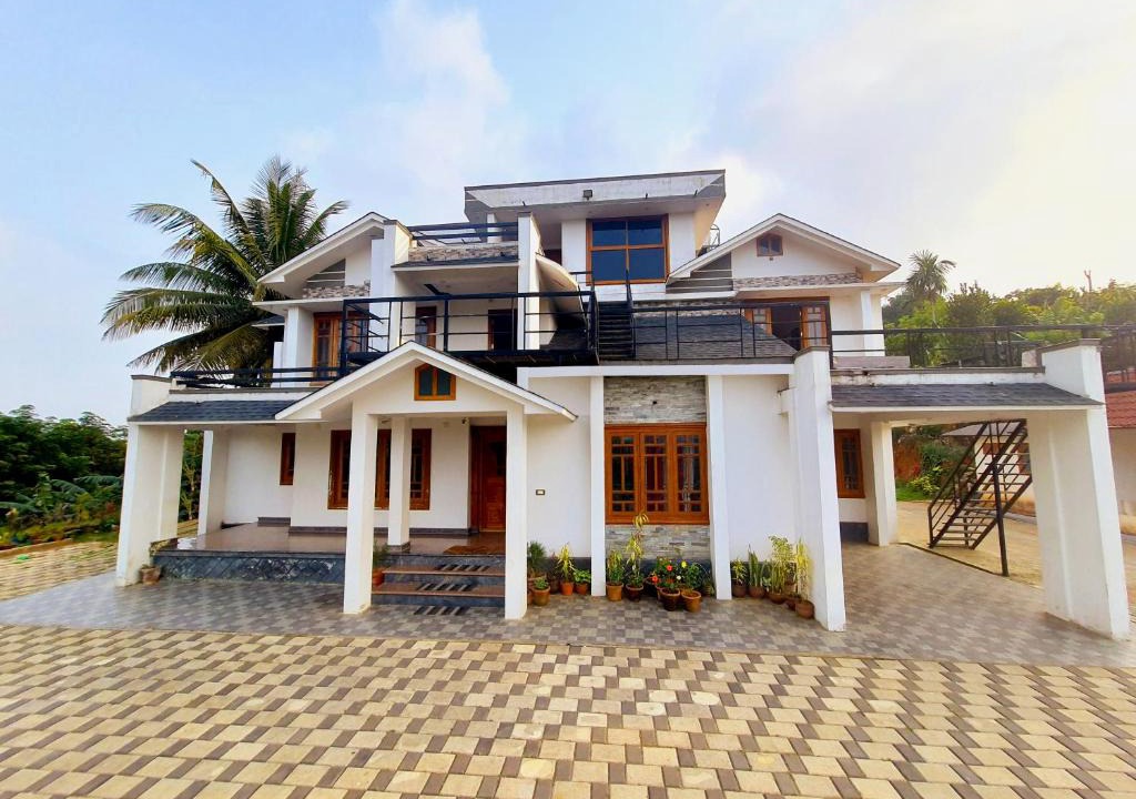Kaimane Villa | SaffronStays Bella Verdura, Wayanad