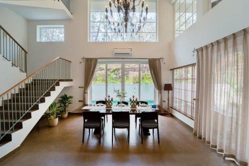 Siolim Villa | SaffronStays Forest Edge