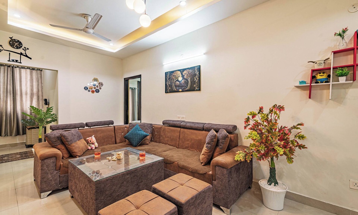 Bullawala Apartment | Santa Fe 1BHK CityView by Homeyhuts