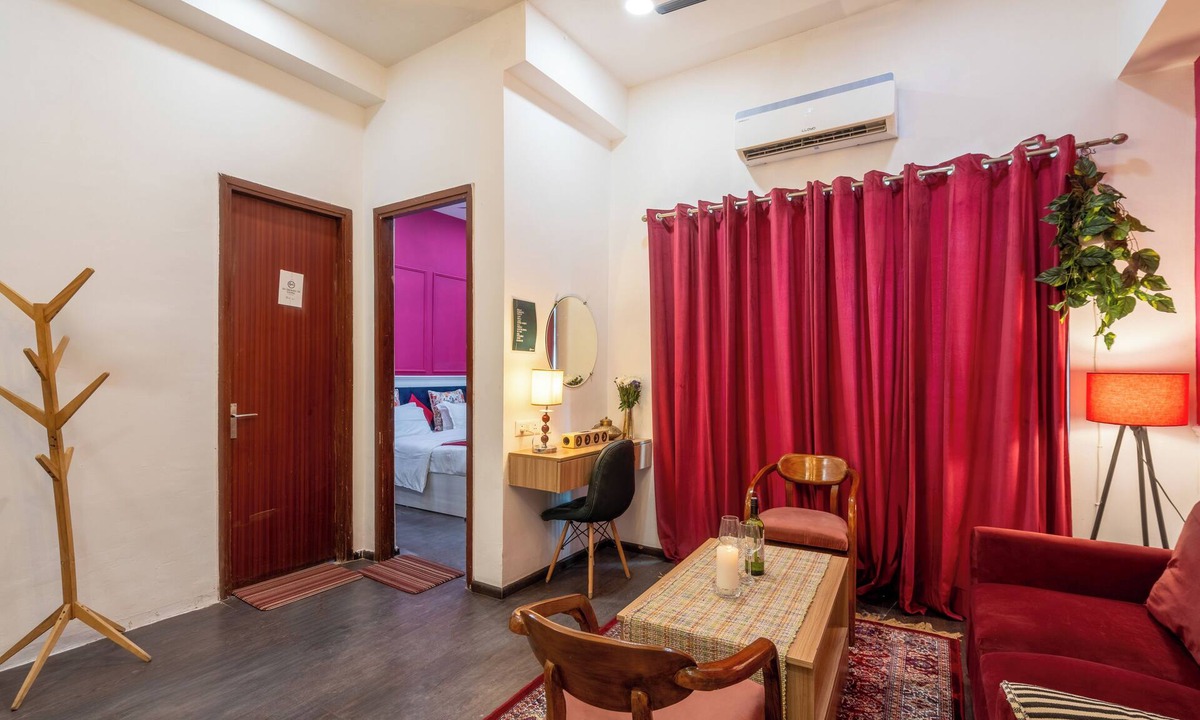 Noida Apartment | Scarlet by Grehstay 1BHK Serviced Apartment
