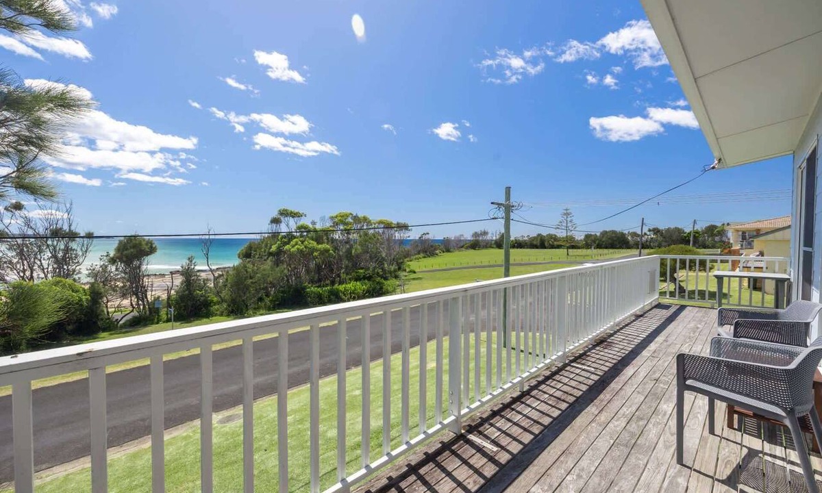 Dolphin Point House | Seaside Beach House