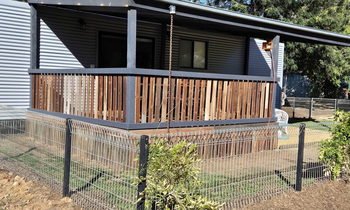 Huntly Cottage | Self Contained Country Cottage - semi rural property PET and child Friendly
