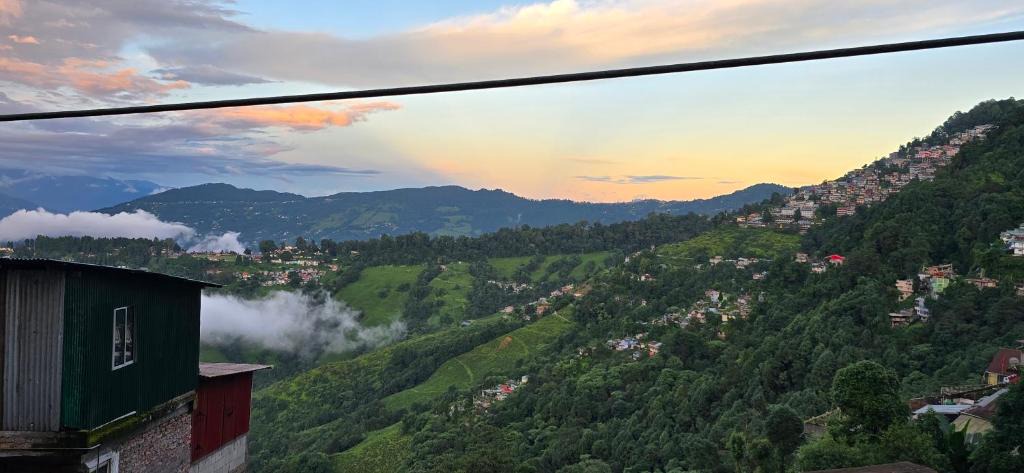 Darjeeling House | Shalom Homestay ropeway