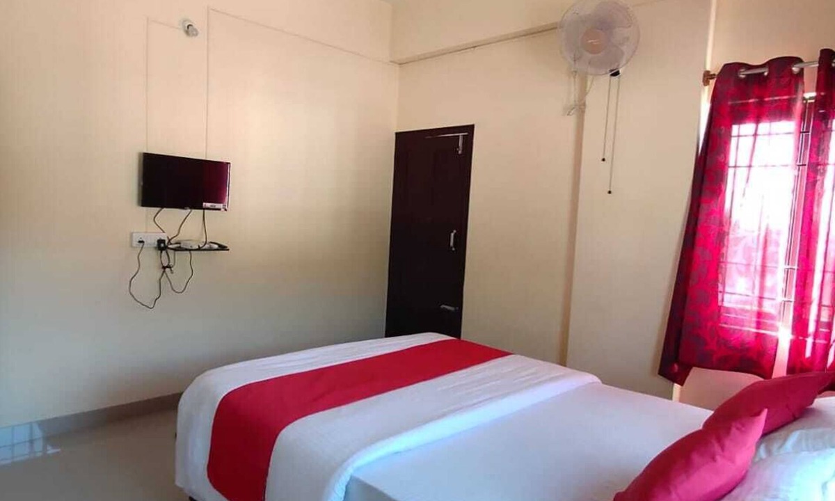 Virarajendrapet Hotel | Shanthala Residency