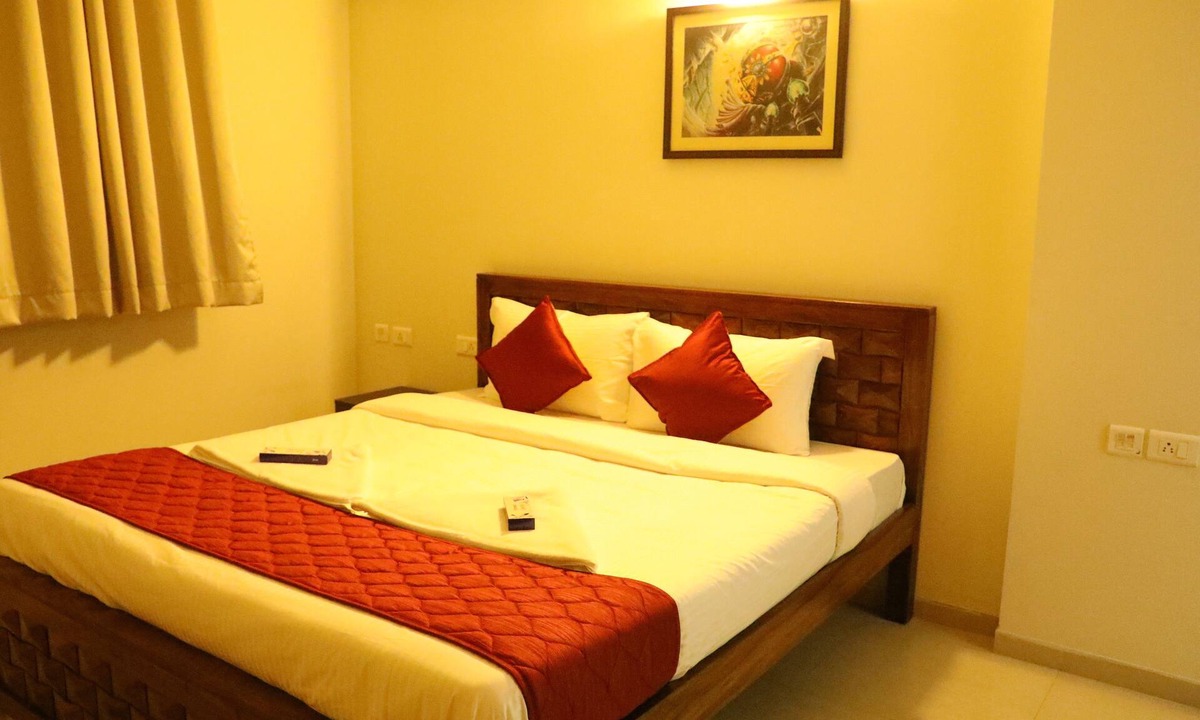 Oragadam Hotel | SHASTIK RESIDENCY