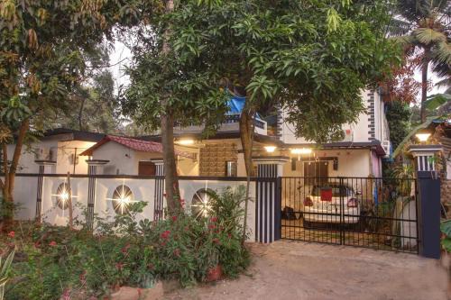 Calangute House | Shelly's Hideout Inn
