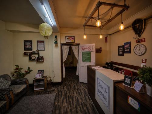 Laitumkhrah Hotel | Shelter Inn