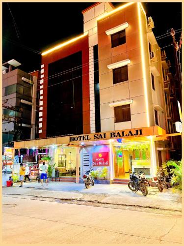 Shirdi Hotel | SHIRDI Hotel Sai Bala G Near Shri Sai Baba Temple - Fully Air Conditioned & Well Decorated Rooms - #Restaurant #Lift #Wi-fi #Parking Facilities - A Premium Hotel In SHIRDI