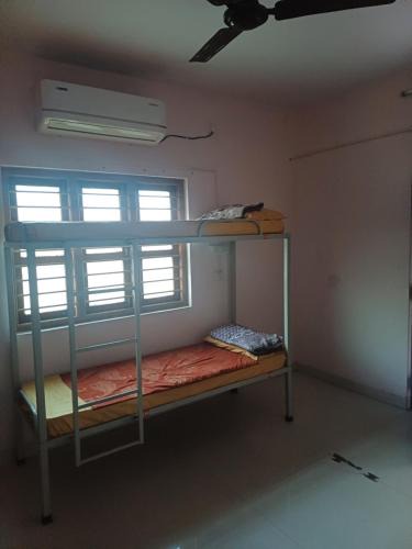 Gandhidham Hostel | Shree ram dormitory