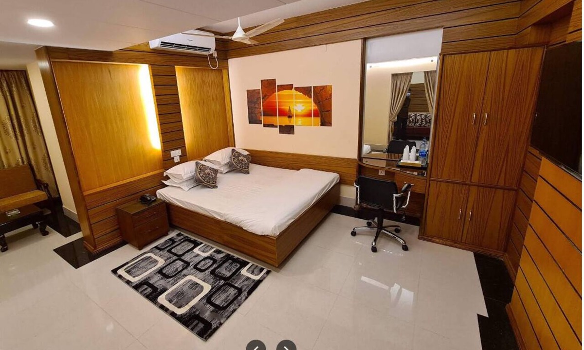 Bogra Hotel | Shyamoly Royal Inn Bogura