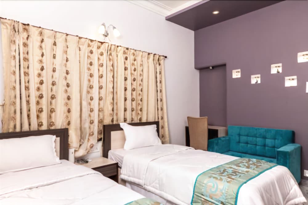 Sector 1 Hotel | Simi International - the Imperial