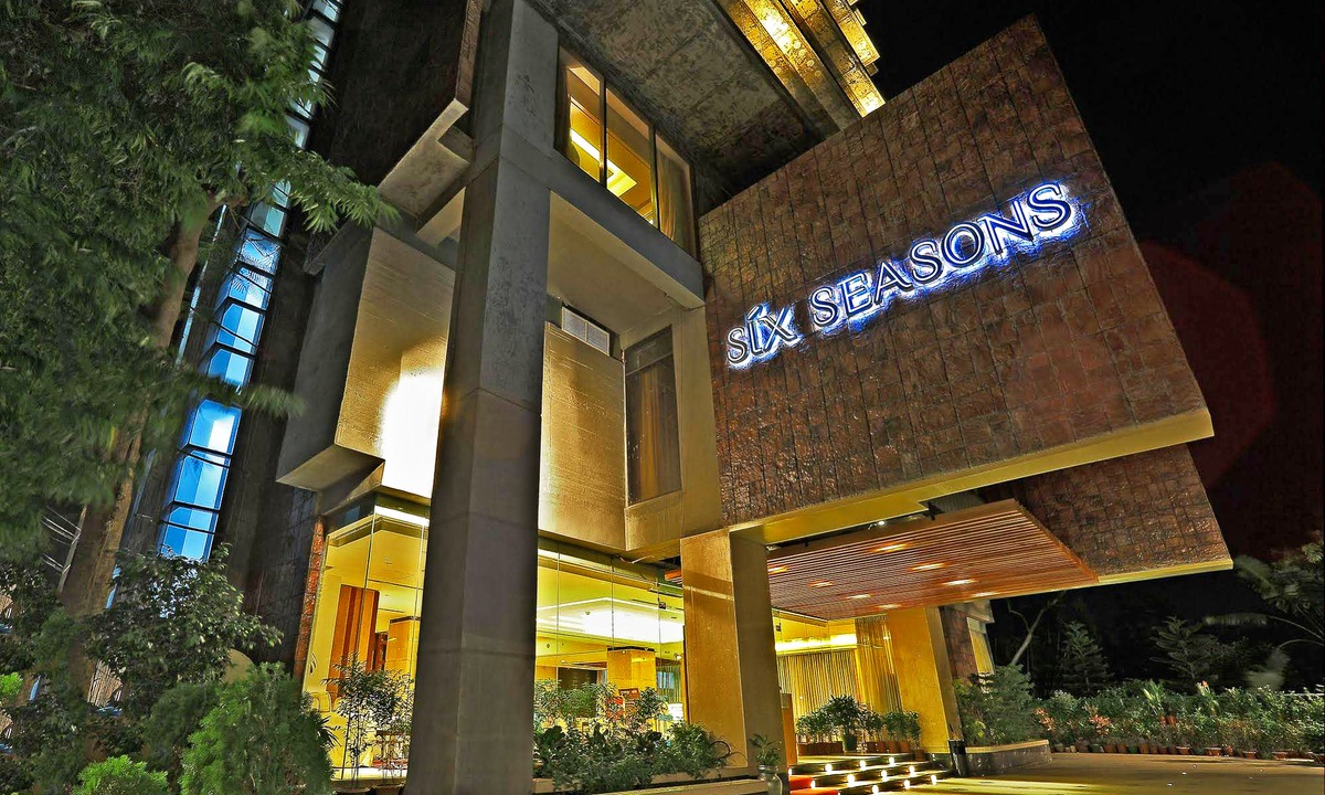 Gulshan Hotel | Six Seasons Hotel