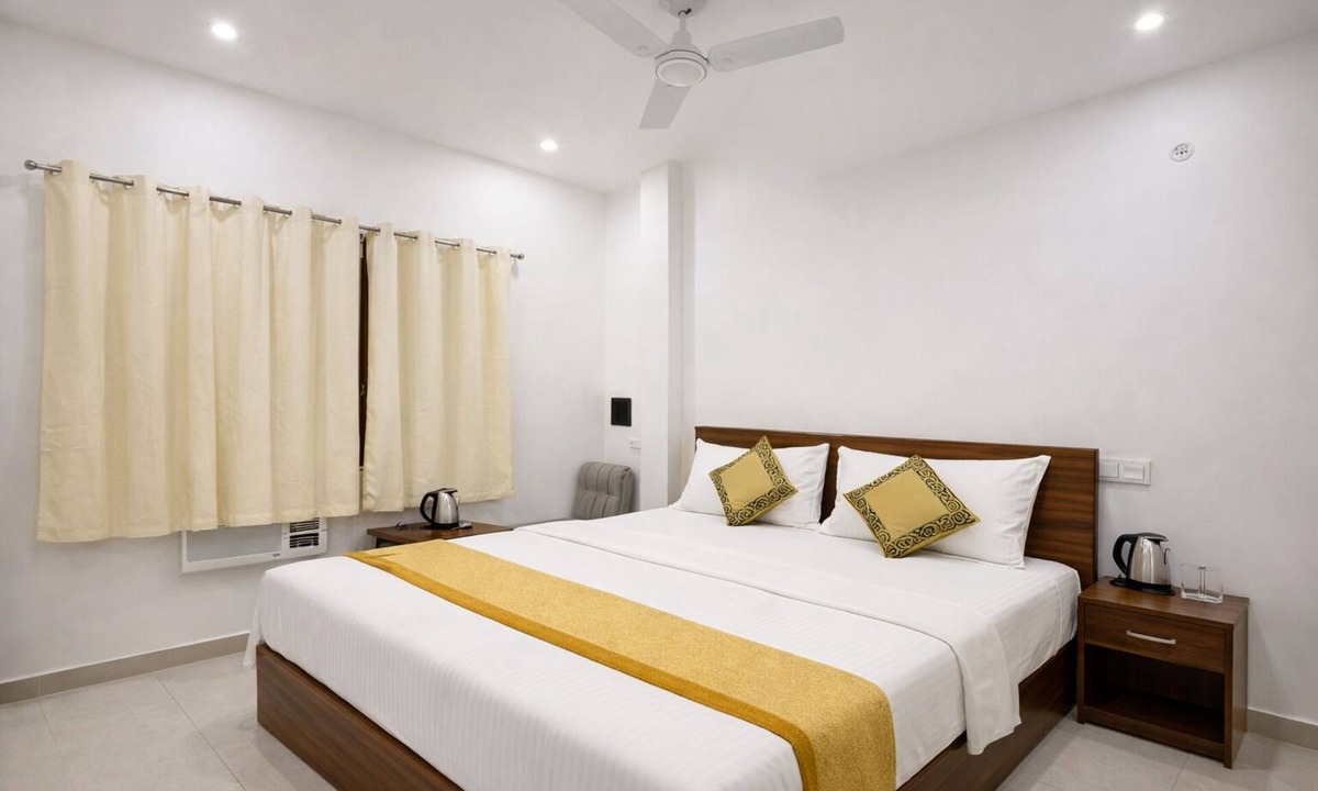 Varanasi Hotel | Sky Rooms 2.0