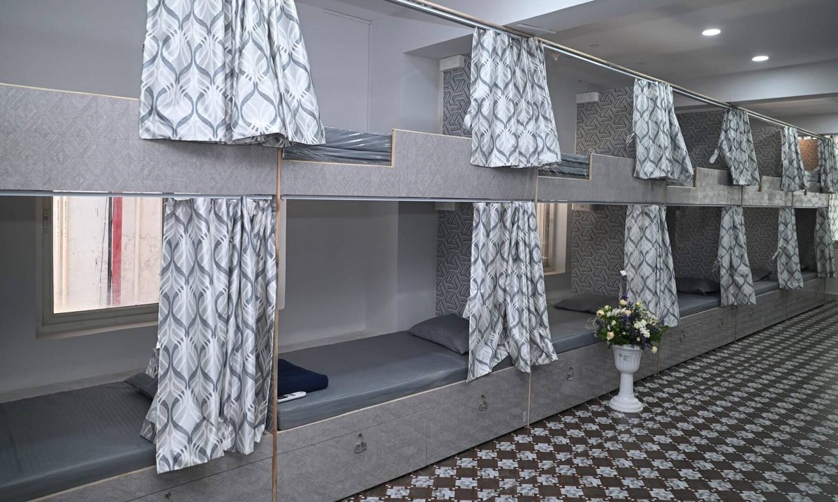 Begumpet Hostel | Skyline backpackers-Premium Co-living