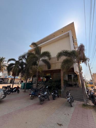 Nanjangud Hotel | SLV Royal inn