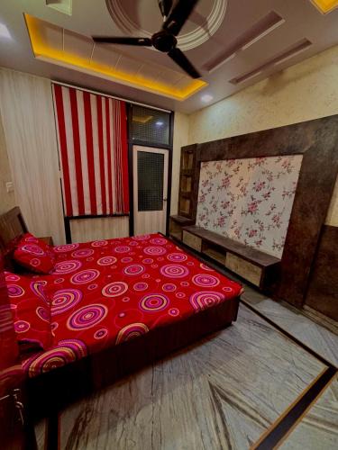 Vaishali Nagar Apartment | Spacious 4BHK house in the heart of the city