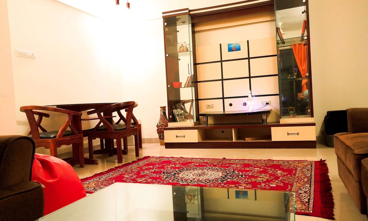 Dombivli East House | Spacious Suitable for 5-6 people near to airport