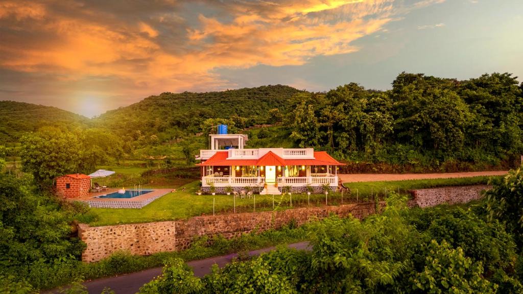 Korlai Villa | Spicy Mango Ocean Paradise - Luxurious Sea View Villa In Alibaug