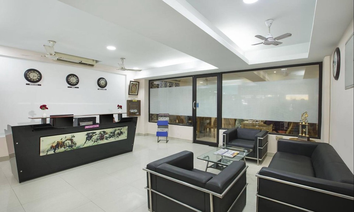 Periamet Hotel | Sr Residency