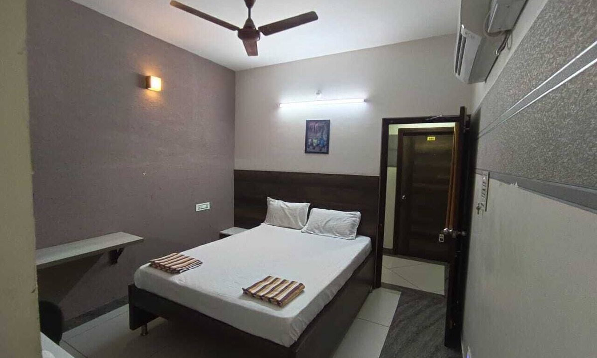 Srirangam Hotel | Sri Renga Inn