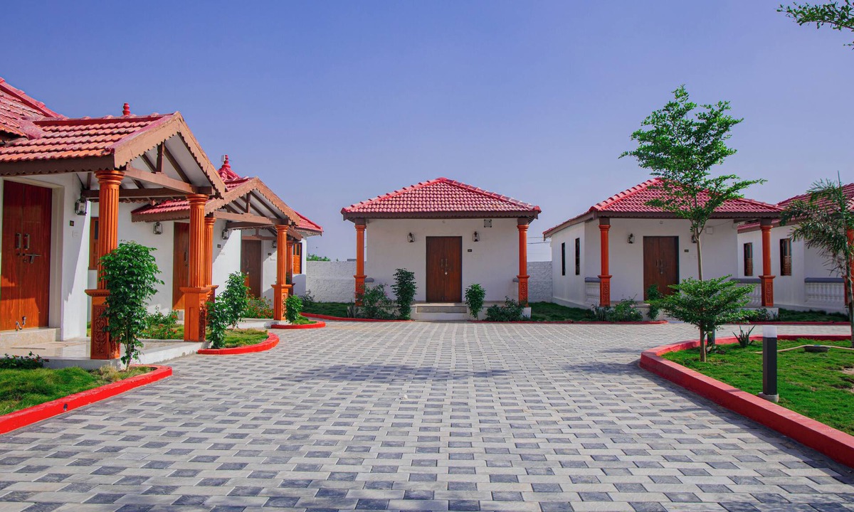 Dholavira Hotel | StayGuru The Heaven Resort
